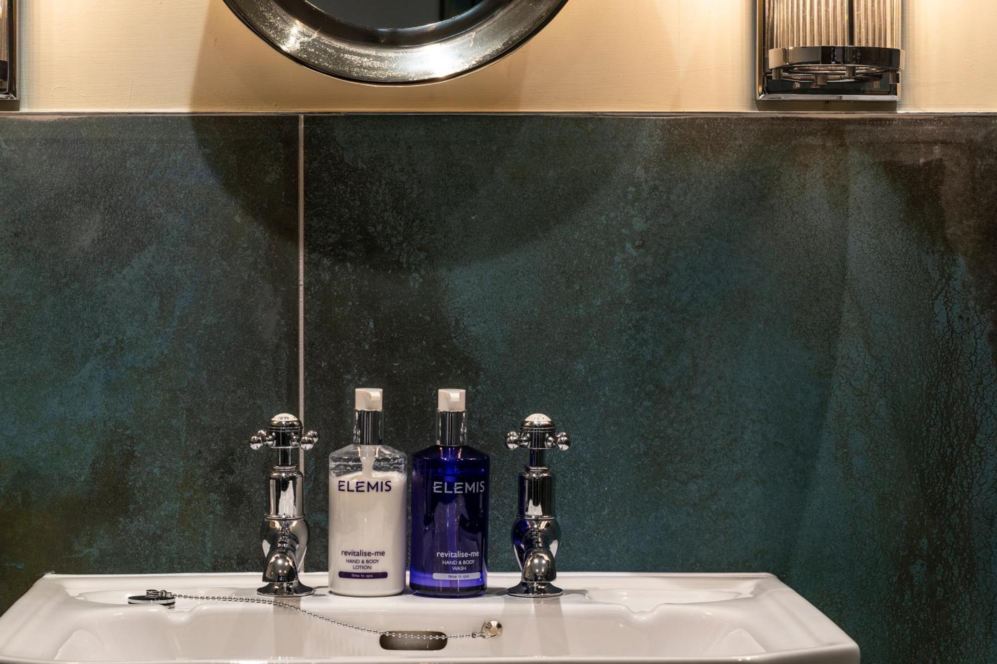 Eagle Mill Luxury Rooms Huntingdon Oda fotoğraf